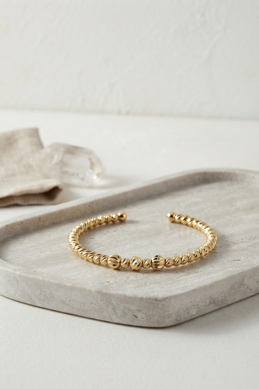 Gold Renk Dorika Model Kadın Bileklik