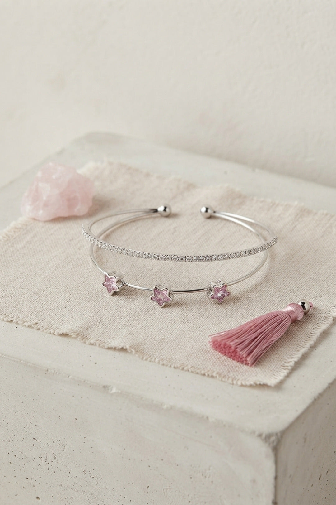 Pembe Yıldız Model Gold Renk Zirkon Taşlı Pirinç Bileklik