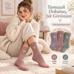 Kadın Geyik Nakışlı Fitilli Soket Çorap 3’lü – Yumuşak Dokulu Pastel Renk Günlük Çorap Seti