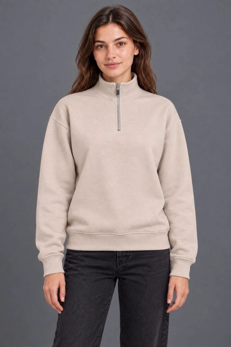 Kadın Üç İplik İçi Şardonlu Dik Yaka Yarım Fermuarlı Kışlık Sweatshirt - Bej