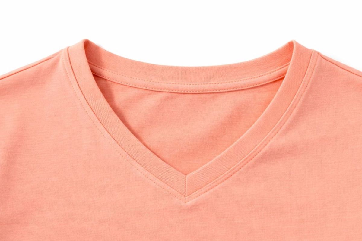 Genç Erkek Çocuk V Yaka Tişört Model - Toz Pembe